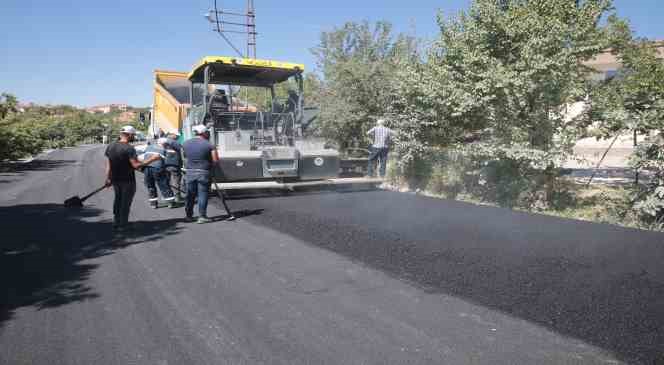 Doğalgaz tamamlandı asfalt yapımı başladı