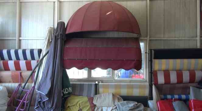 Sıcak havalar en &ccedil;ok onlara yaradı, taleplere yetişmek i&ccedil;in gece g&uuml;nd&uuml;z &ccedil;alışıyorlar
