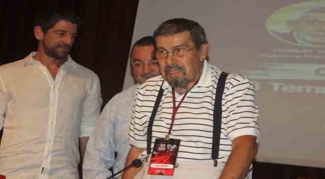 Uşak&rsquo;ta 5. Uluslararası Tiyatro Festivali renkli g&ouml;r&uuml;nt&uuml;lerle başladı
