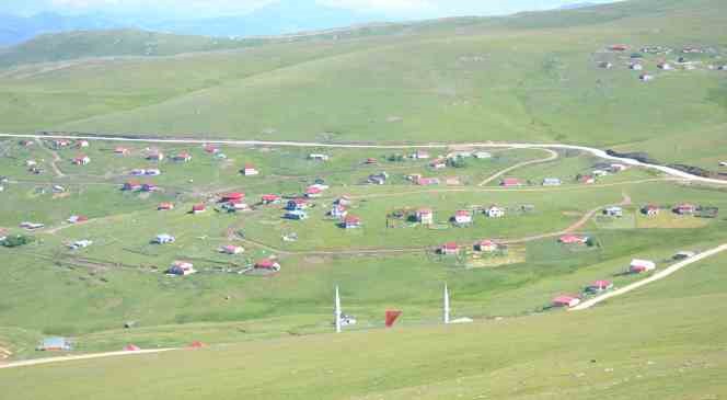 Kadırga Yaylası’na yaptığı iki minarenin onun için anlamı çok büyük