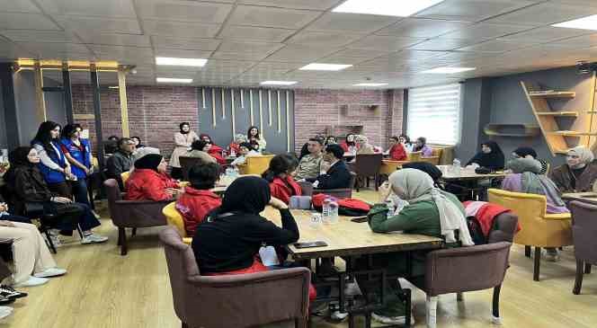 Bayburtlu öğrenciler Çıldır’a ziyaret gerçekleştirdi