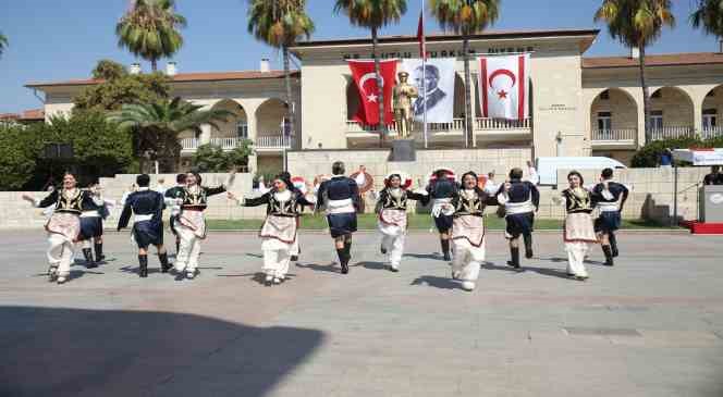 Kıbrıs Barış Harekatı’nın 49. yıl dönümü Mersin’de törenle kutlandı