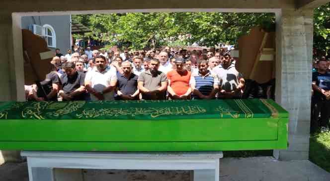 Maden iş&ccedil;isi Ayyıldız, toprağa verildi
