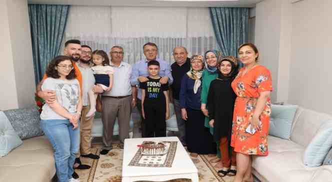 Başkan Savran, esnaf ziyaretinde
