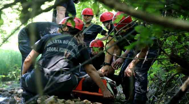 Sakarya Büyükşehir’in afet timinden nefes kesen tatbikat