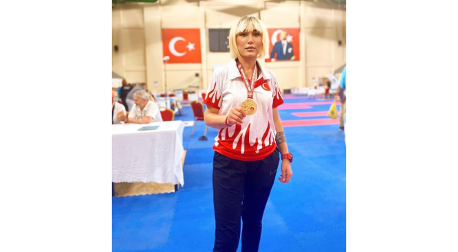 Tunceli'nin ilk kadın karate şampiyonu, 20 yıl sonra yeniden Türkiye şampiyonu
