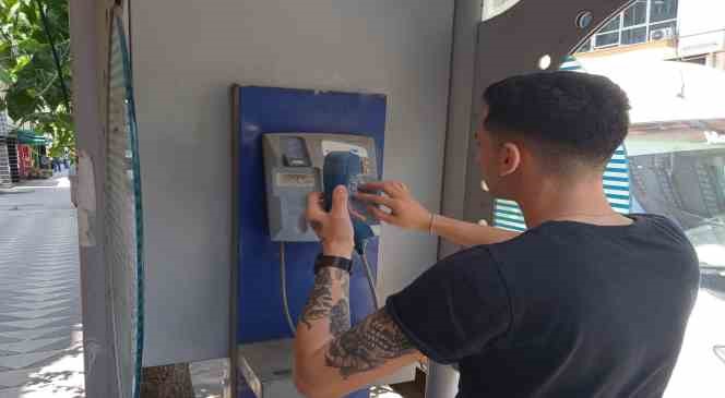 Yılların iletişim aracı yeni teknolojiye direniyor