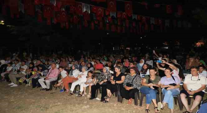 T&uuml;rk Boyları K&uuml;lt&uuml;r Ş&ouml;leni &Ccedil;iftlikk&ouml;y&rsquo;de devam etti
