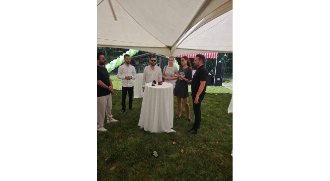 Ünlüler Bahçeköy Plus projesine yoğun ilgi gösterdi 