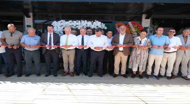 Giresun&rsquo;da yapımı tamamlanan plaj ve sosyal tesis projeleri hizmete a&ccedil;ıldı
