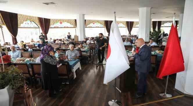 Keçiören’de gaziler onuruna yemek verildi