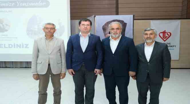 &ldquo;Kerbela&rsquo;dan g&uuml;n&uuml;m&uuml;ze yansımalar&rdquo; konulu panel d&uuml;zenlendi
