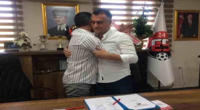 24Erzincanspor Teknik Direkt&ouml;r Akan ile anlaştı
