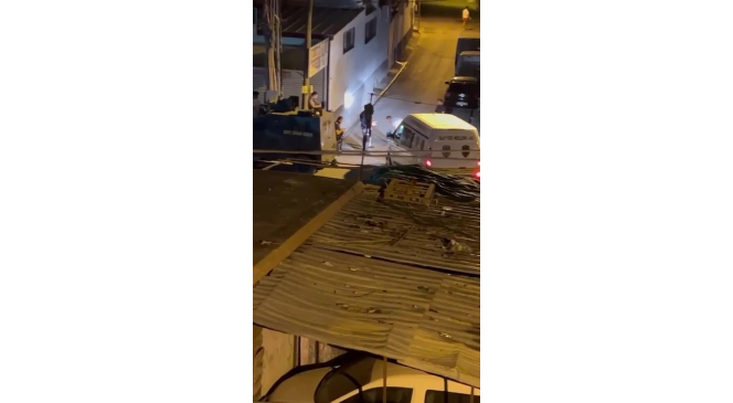 Adana’da sokak ortasında tartışmada silahlar çekildi: 1 yaralı
