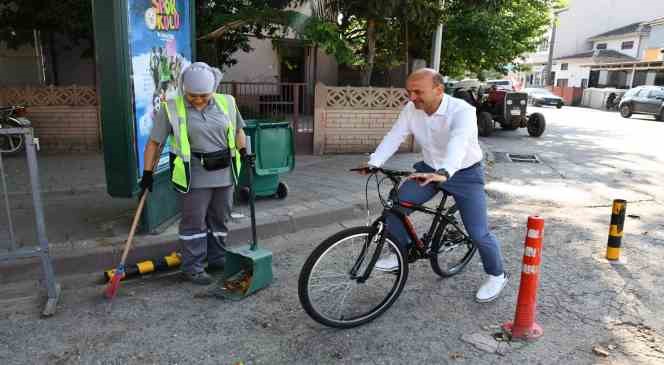 Doktor başkandan sağlıklı yaşam i&ccedil;in her haneye bir bisiklet
