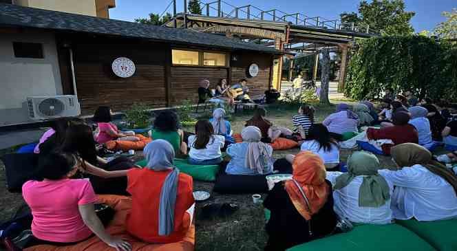 Gençler 'Biz Anadoluyuz' projesiyle Denizli'yi gezdi