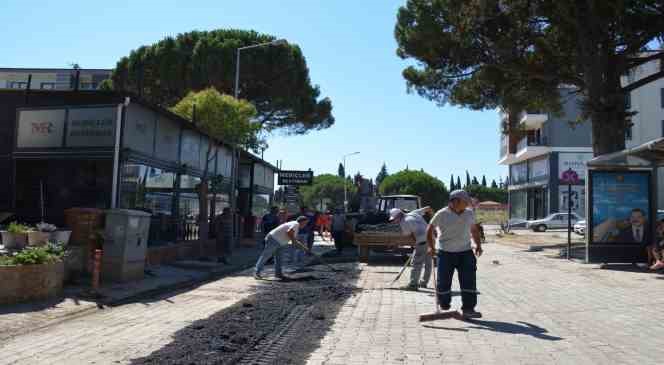 Gömeç’te yollar bakıma alındı