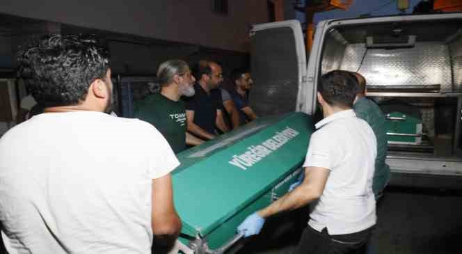 Yüksek sesle müzik kavgası faciayla bitti: Tartıştığı 2 kişiyi vurdu ardından intihar etti