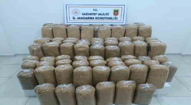 Jandarmadan uyuşturucu ve kaçakçılık operasyonu: 1 şahıs tutuklandı
