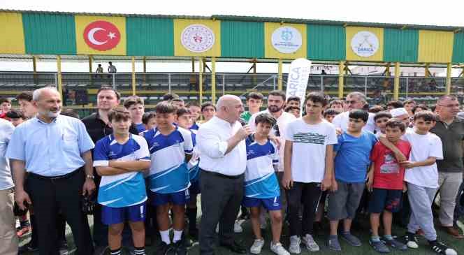 Camiler arası futbol turnuvası &ccedil;ekişmeli başladı
