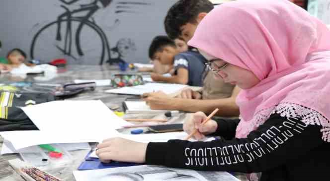 Karakalem kursu yoğun ilgi g&ouml;r&uuml;yor
