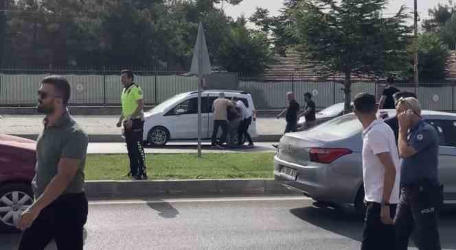 Kaçarken 2 polisi yaraladı, 10 km’lik kovalamacanın ardından yakalandı