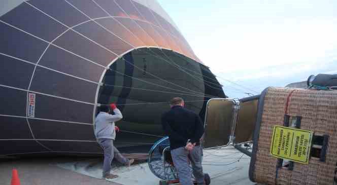 Kapadokya’da balonlara rüzgar engeli