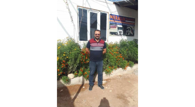 Nusaybin&rsquo;de &uuml;zerine su tankeri devrilen vatandaş hayatını kaybetti
