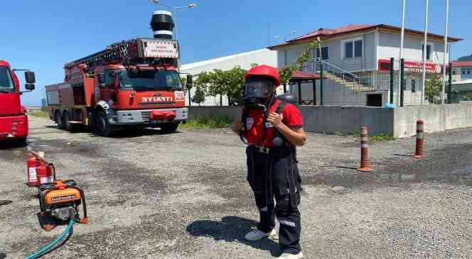 Staj gördüğü itfaiyede Avrupa Şampiyonası’na hazırlanıyor