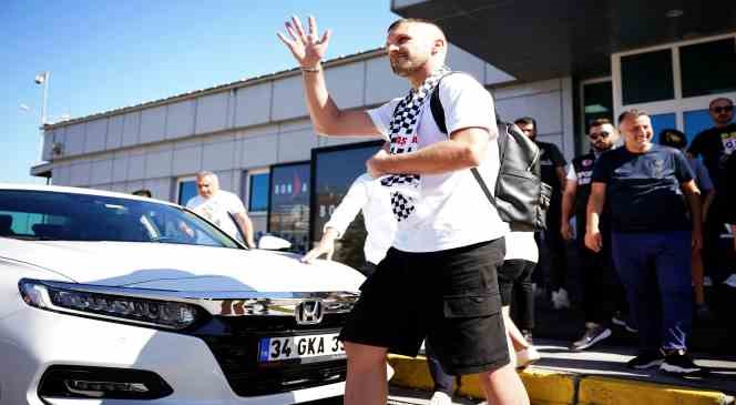 Ante Rebic, İstanbul’da