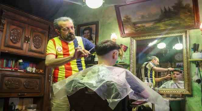 Giydiği forma d&ouml;rt takımın taraftarını da mutlu ediyor
