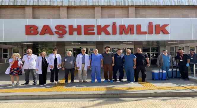 Beyin &ouml;l&uuml;m&uuml; ger&ccedil;ekleşen hastanın organları nakil bekleyen hastalara umut oldu
