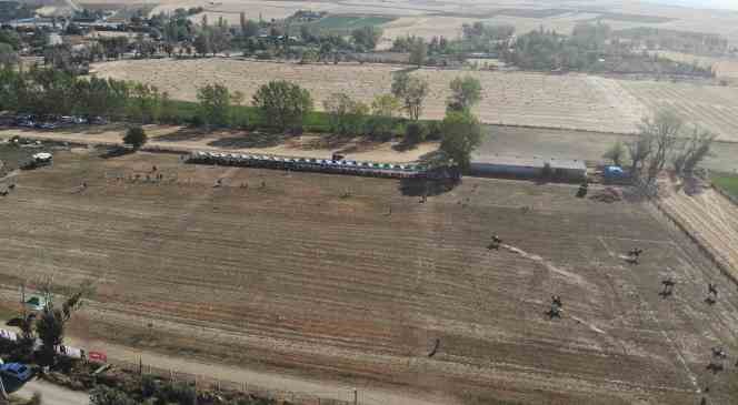 Eskişehir&rsquo;in ilk cirit takımı g&ouml;rkemli bir organizasyonla duyuruldu
