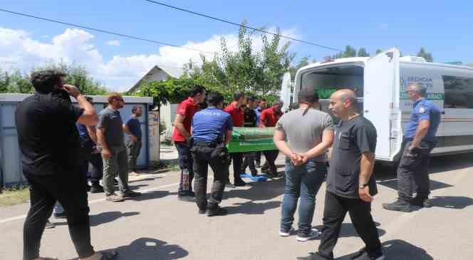Erzincan’da cinayet