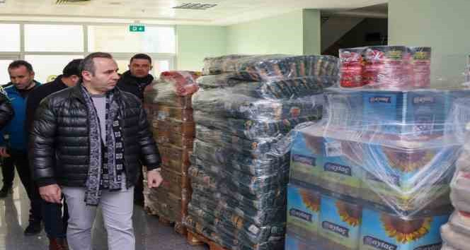 Yalova Belediyesi’nden depremzedelere “sosyal market” hizmeti