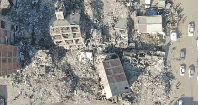 Depremin merkezi Kahramanmaraş’ta son durum havadan görüntülendi