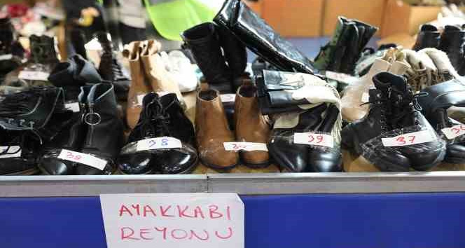 Akçaabat Belediyesi depremzedeler için seferber oldu