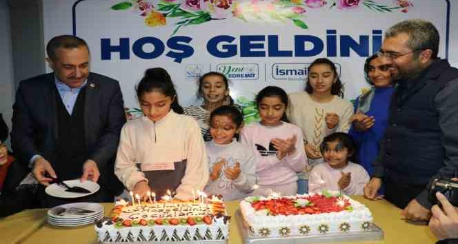 Depremzede Asmin'e do�um g�n� s�rprizi