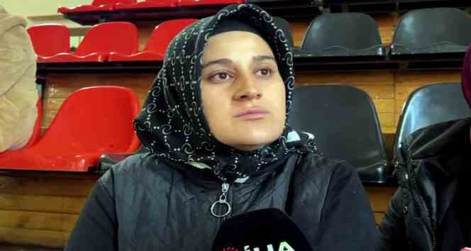 Depremzede Berk, “Her şeyi sil baştan yapacağız, hayatımızı tekrardan kuracağız”