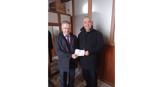 Umre parasını depremzedelere bağışladı