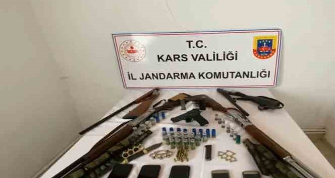 Kars’ta jandarmadan ruhsatsız silah operasyonu