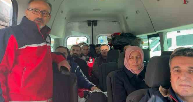 Kırşehirli öğretmenler, depremzede çocuklar için seferber oldu