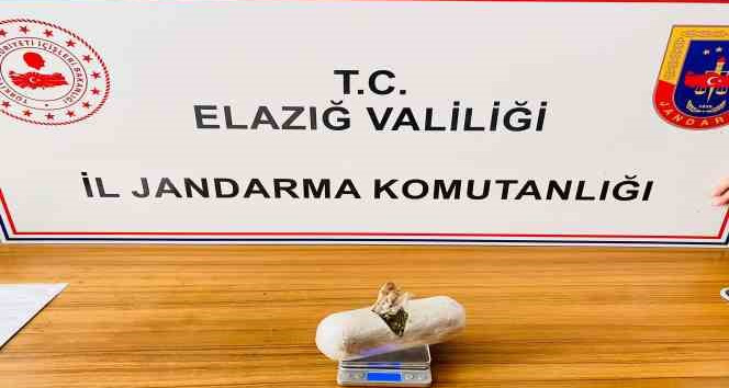 Jandarma ekipleri uyuşturucuya geçit vermiyor