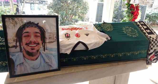 Rap sanatçısı Maestro Maltepe’de son yolculuğuna uğurlandı