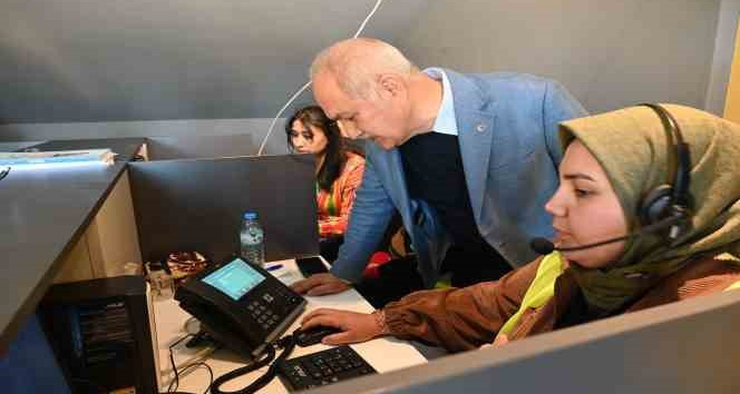 Osmaniye Belediyesi afet koordinasyon merkezine gelen yardımları, vatandaşlara ulaştırılıyor