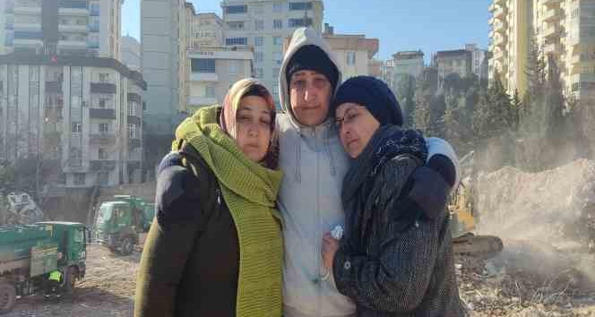 Acılı annenin tek umudu kayıp kızını ve babasını bulmak