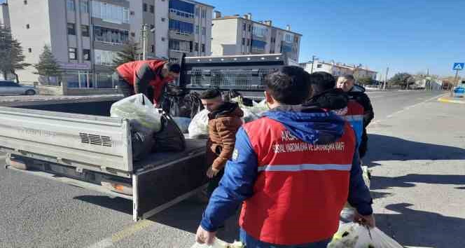 Sosyal Yardımlaşma Vakfı Aksaray’da depremzedelerin ihtiyaçlarını karşılıyor