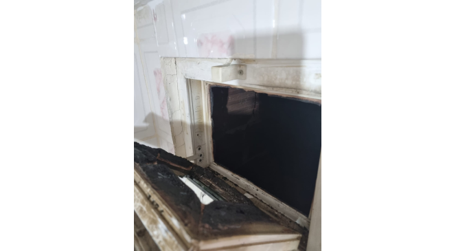 &Ccedil;iftlikk&ouml;y&rsquo;deki binanın havalandırma boşluğunda yangın
