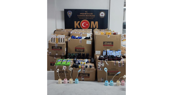 Kırşehir&rsquo;de ka&ccedil;ak&ccedil;ılık operasyonu: 7 bin 433 &uuml;r&uuml;n ele ge&ccedil;irildi
