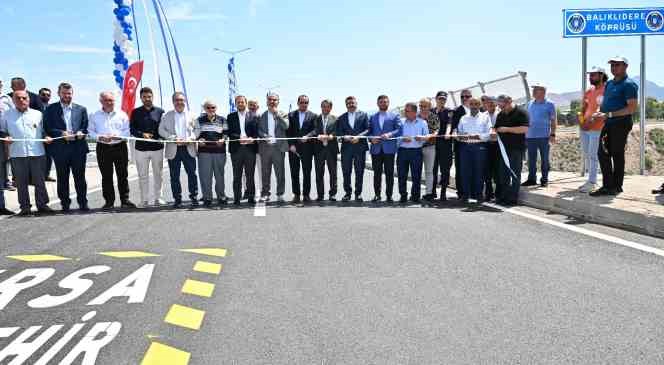 Bursa’da ulaşım sorununa köprülü neşter